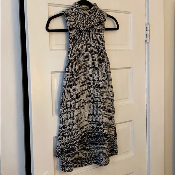 Turtleneck long sweater tank - Picture 1 of 5